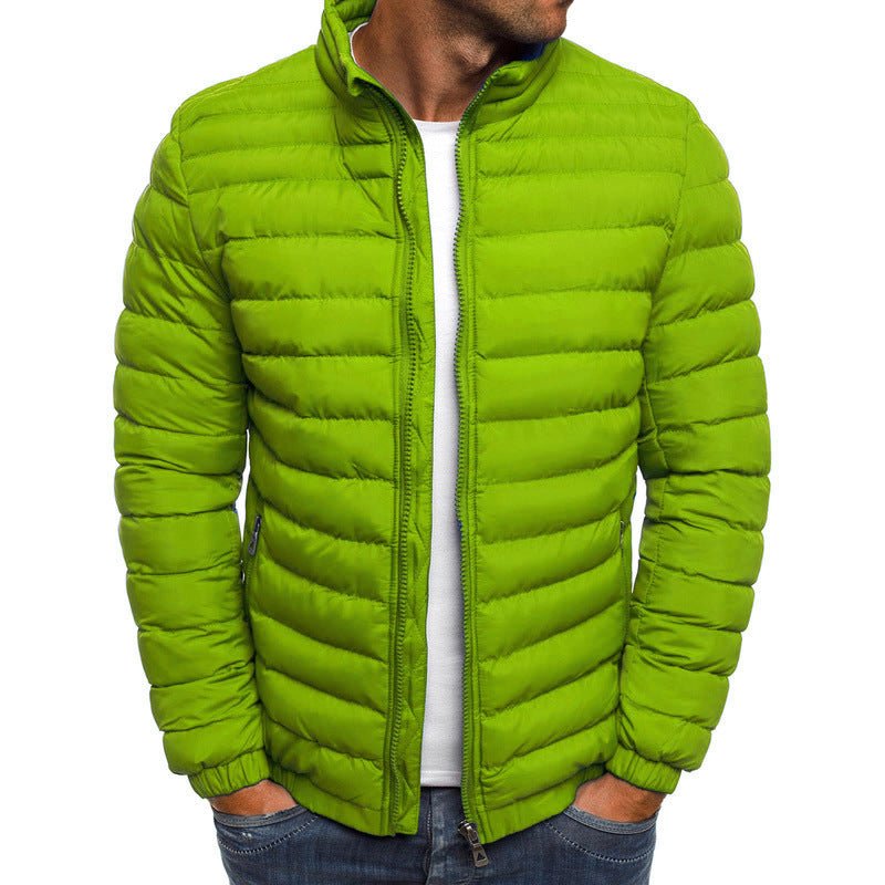 Insulated Winter Jacket: Cozy Men's Coat with Pockets